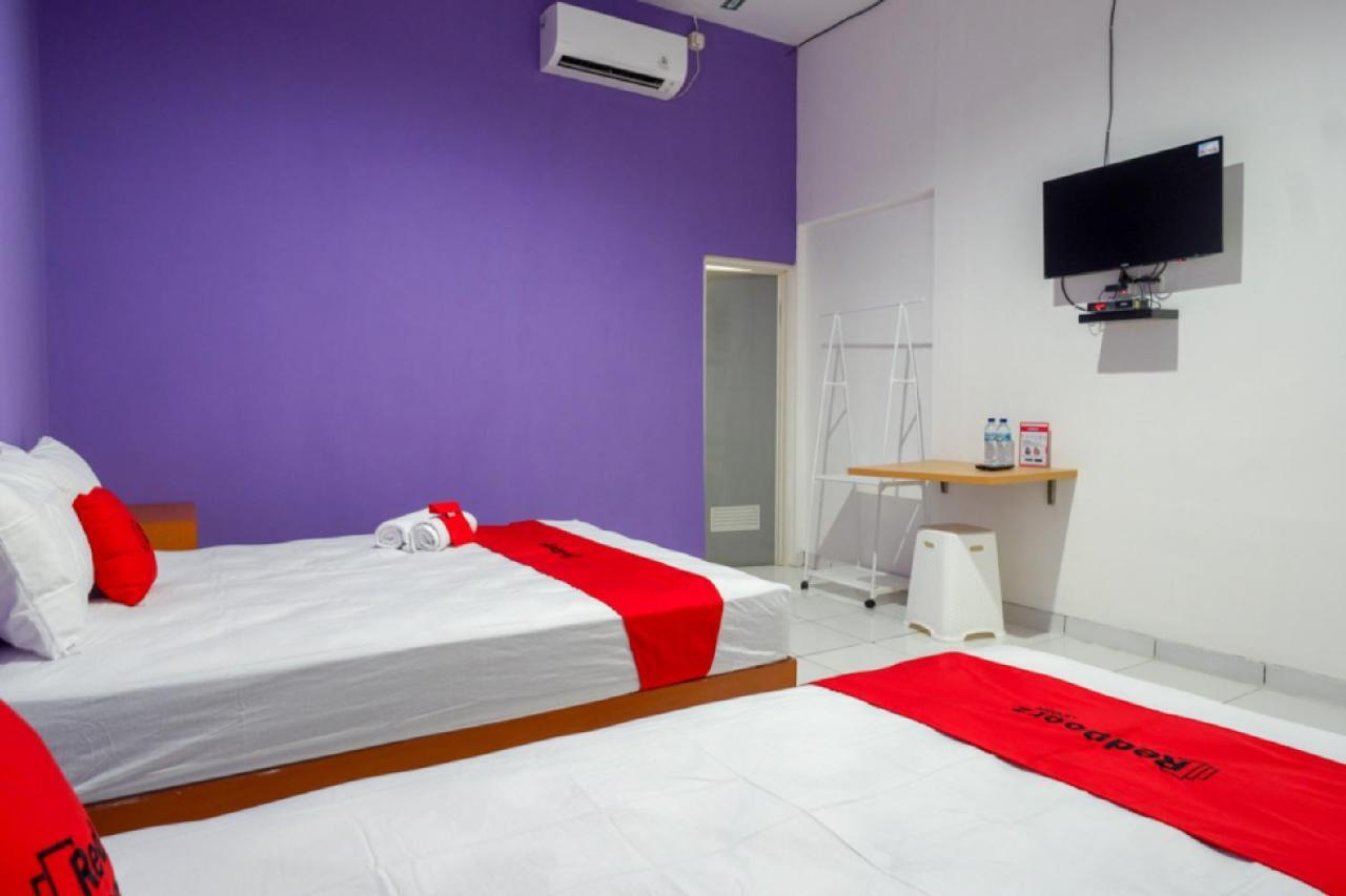 Reddoorz Near Alun Alun Kaliwungu Kendal Brangsong Exterior foto