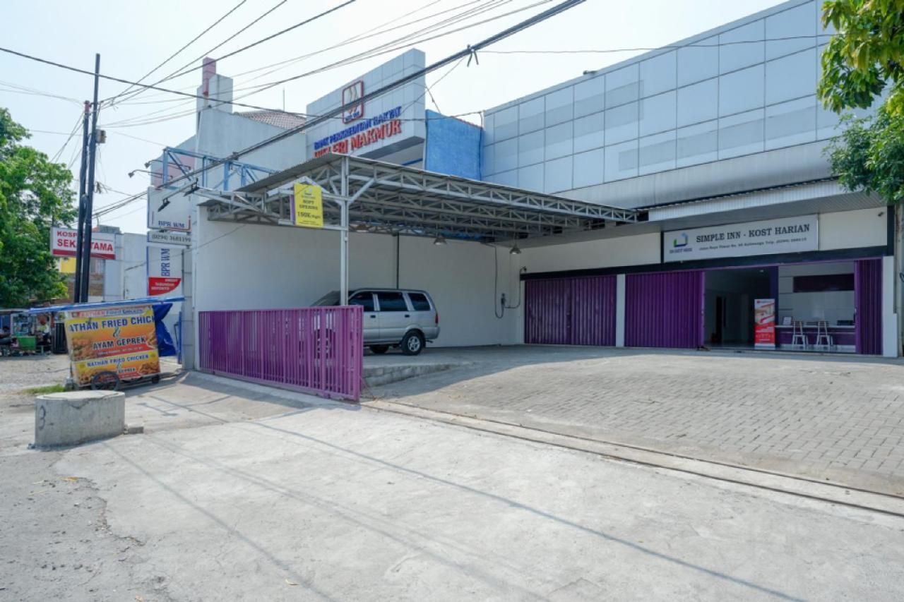 Reddoorz Near Alun Alun Kaliwungu Kendal Brangsong Exterior foto