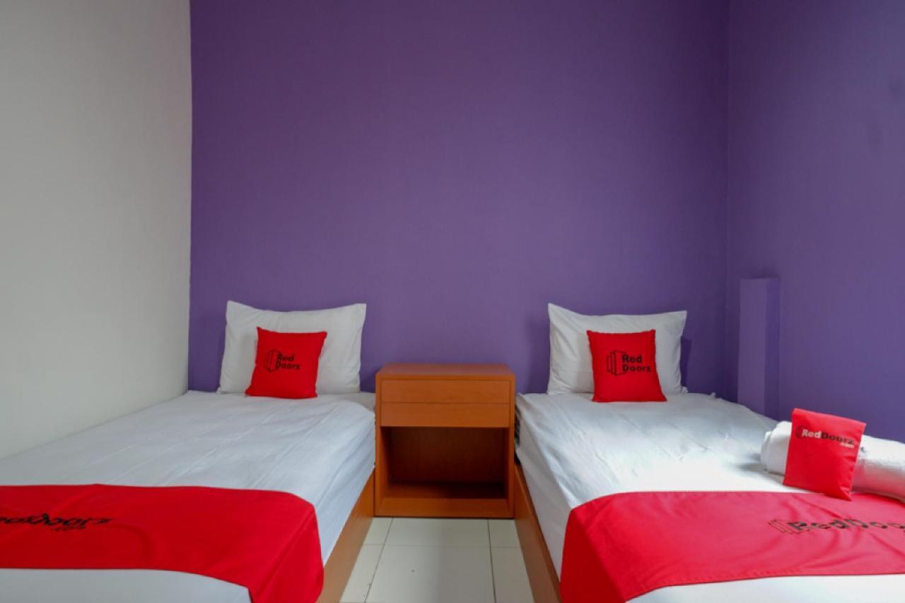 Reddoorz Near Alun Alun Kaliwungu Kendal Brangsong Exterior foto